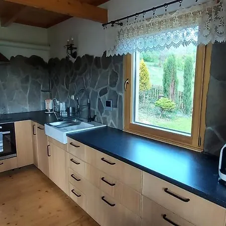 Holiday home Dom Wakacyjny W Beskidach *