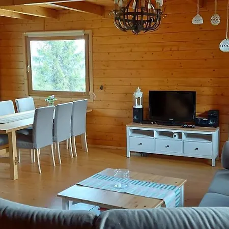 Holiday home Dom Wakacyjny W Beskidach Meszna